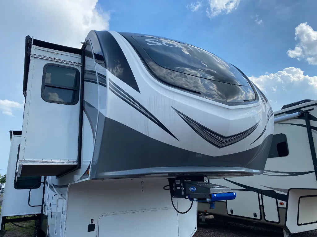 2022 Grand Design Solitude 382WB - Photo 4