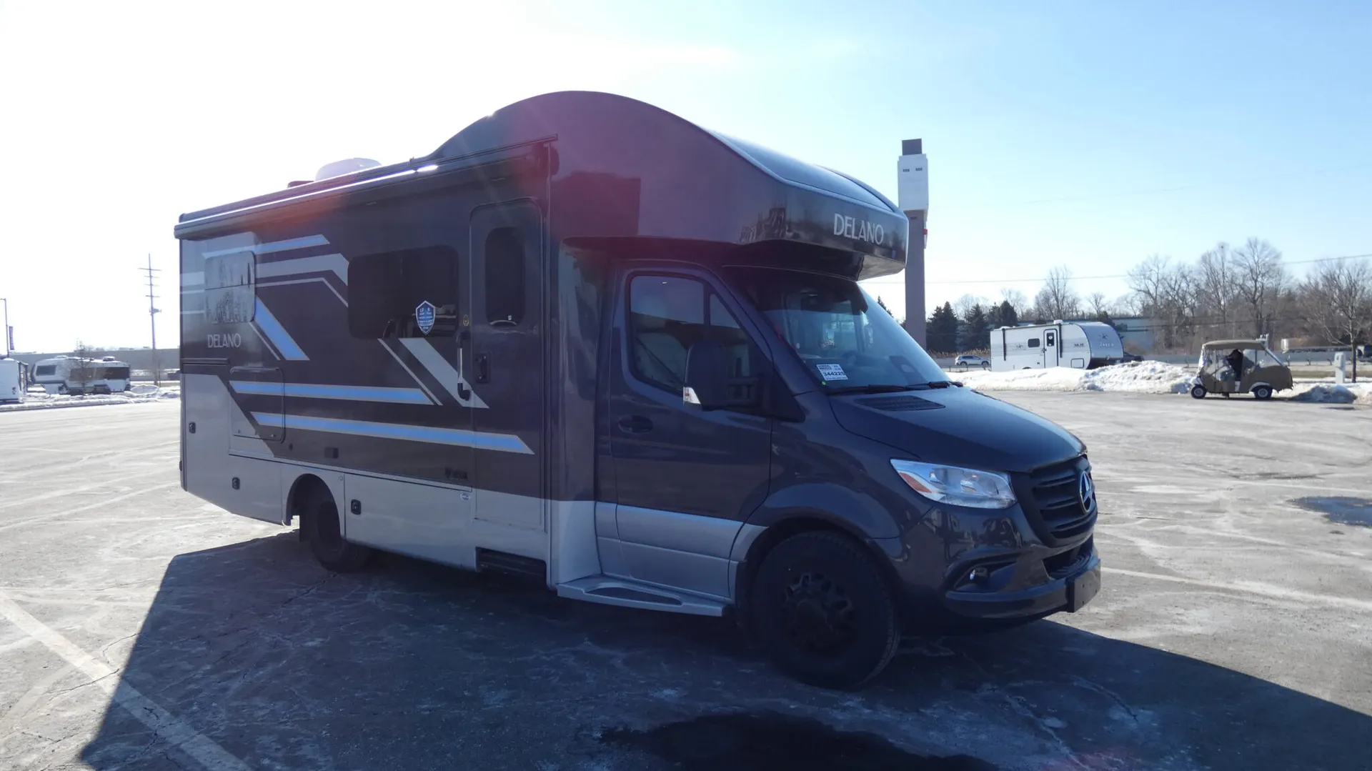 2026 Thor Motor Coach Delano 24XL - Photo 2