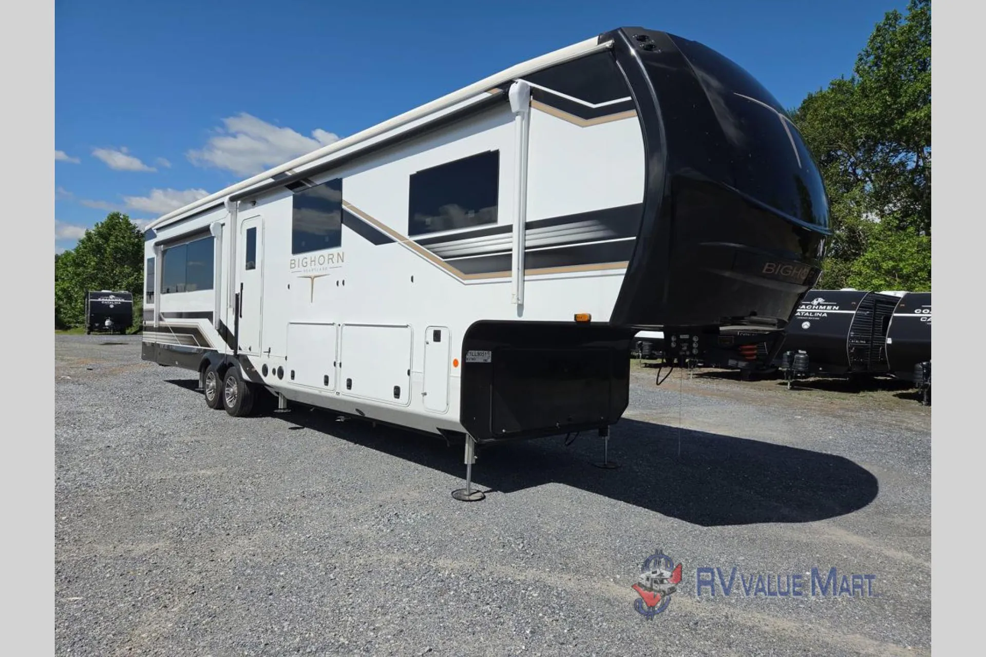 2026 Heartland Bighorn 37MD - Photo 3