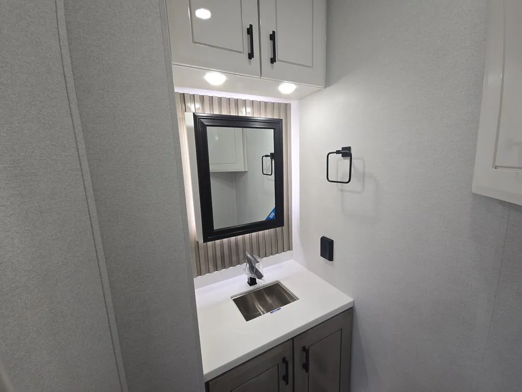 2027 Jayco Pinnacle 36FBTS, Photos photo 19