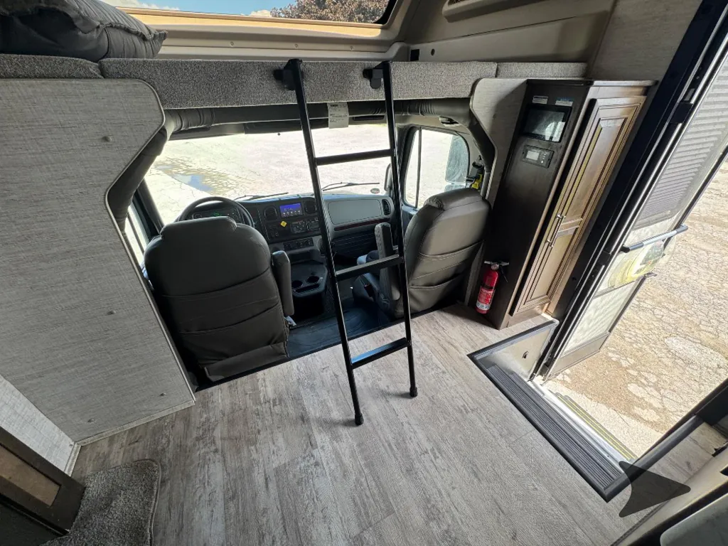 2022 Entegra Coach Accolade 37K, Photos photo 27