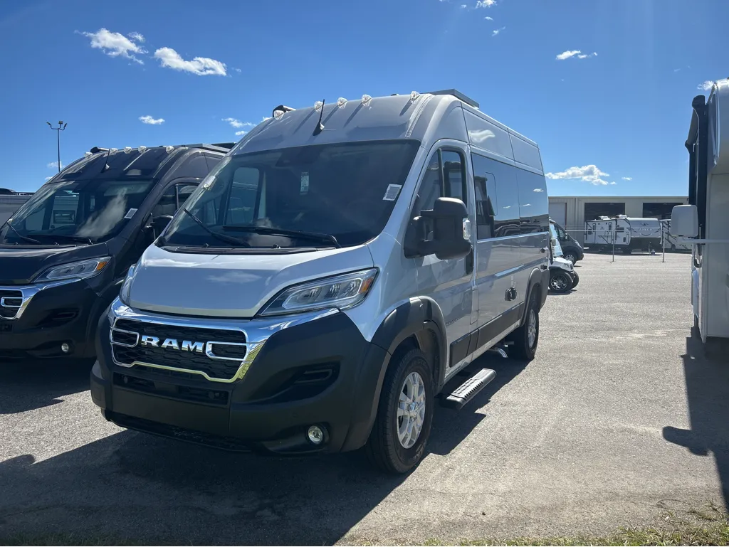 2026 Entegra Coach Arc 18C - Photo 3