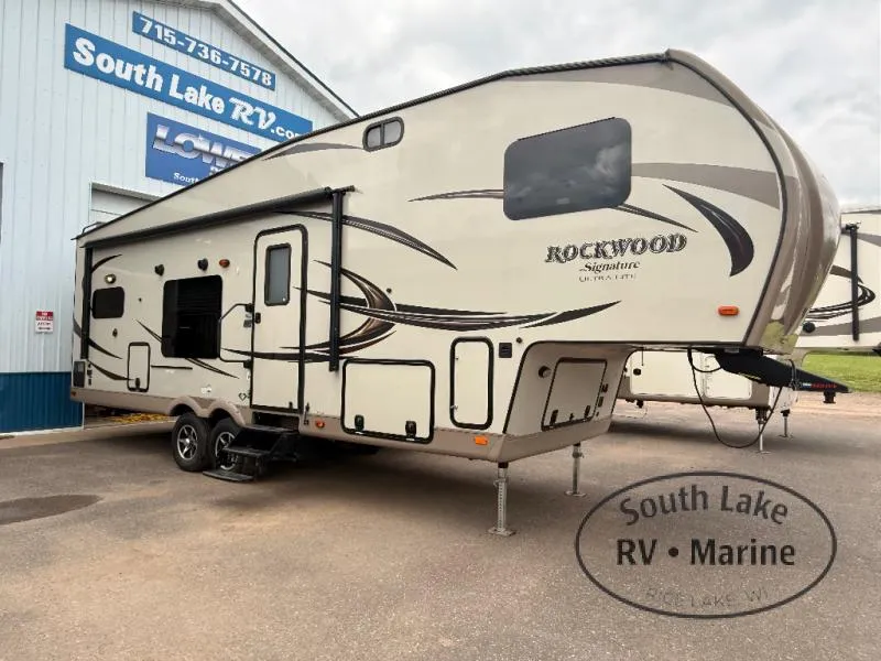 2017 Forest River RV Rockwood Signature Ultra Lite 8280WS - Photo 3