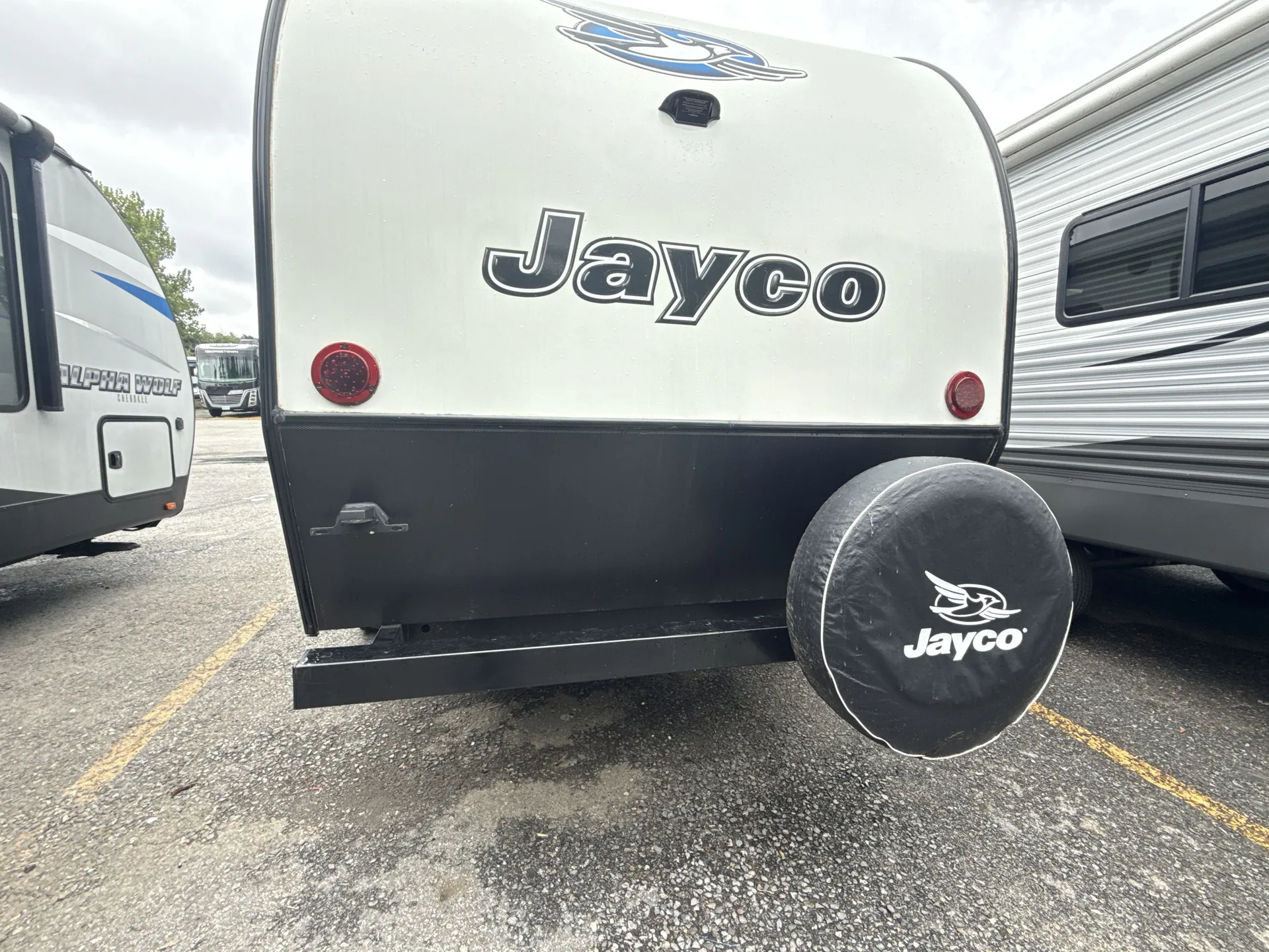 2018 Jayco Hummingbird 17RB — living area main