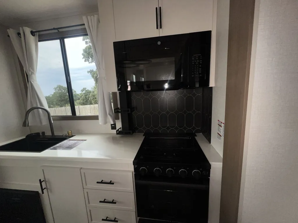 2027 Forest River Impression 360MYR, Photos photo 12
