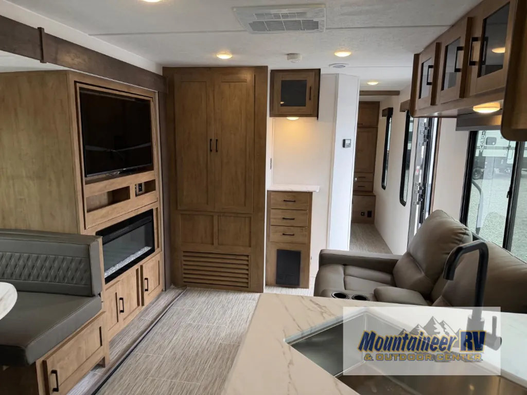 2024 Coachmen Freedom Express Ultra Lite 274RKS, Photos photo 26
