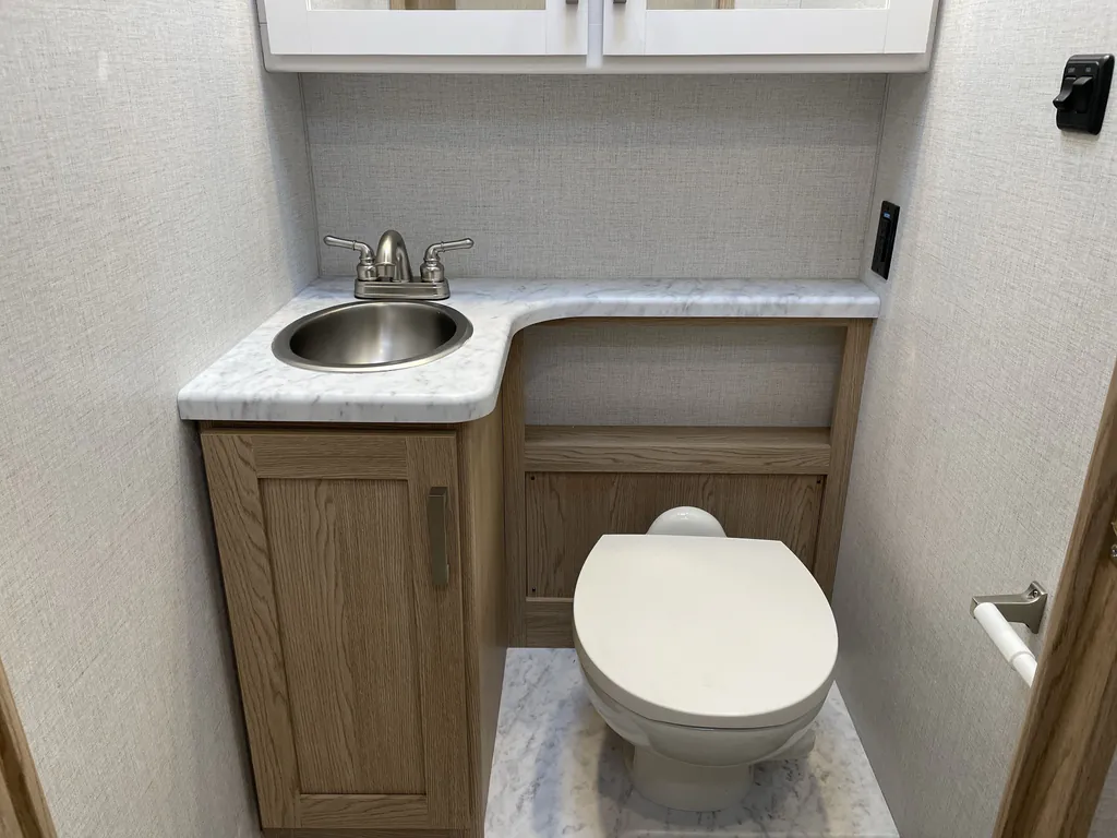 2026 Thor Motor Coach Freedom Elite 28HZ, Photos photo 30