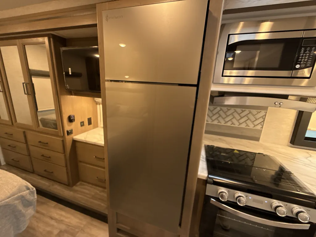 2026 Thor Motor Coach Freedom Traveler A29, Photos photo 8