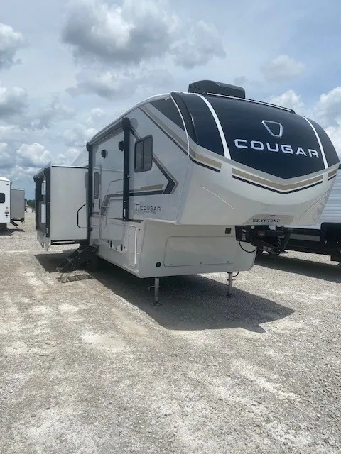 2027 Keystone Cougar Half-Ton 26RKE - Photo 3