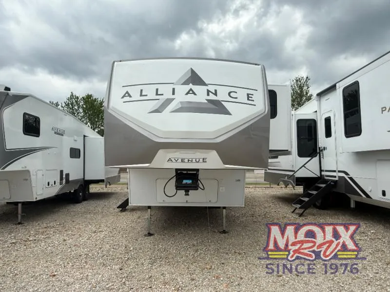 2026 Alliance RV Avenue 32RLS - Photo 3