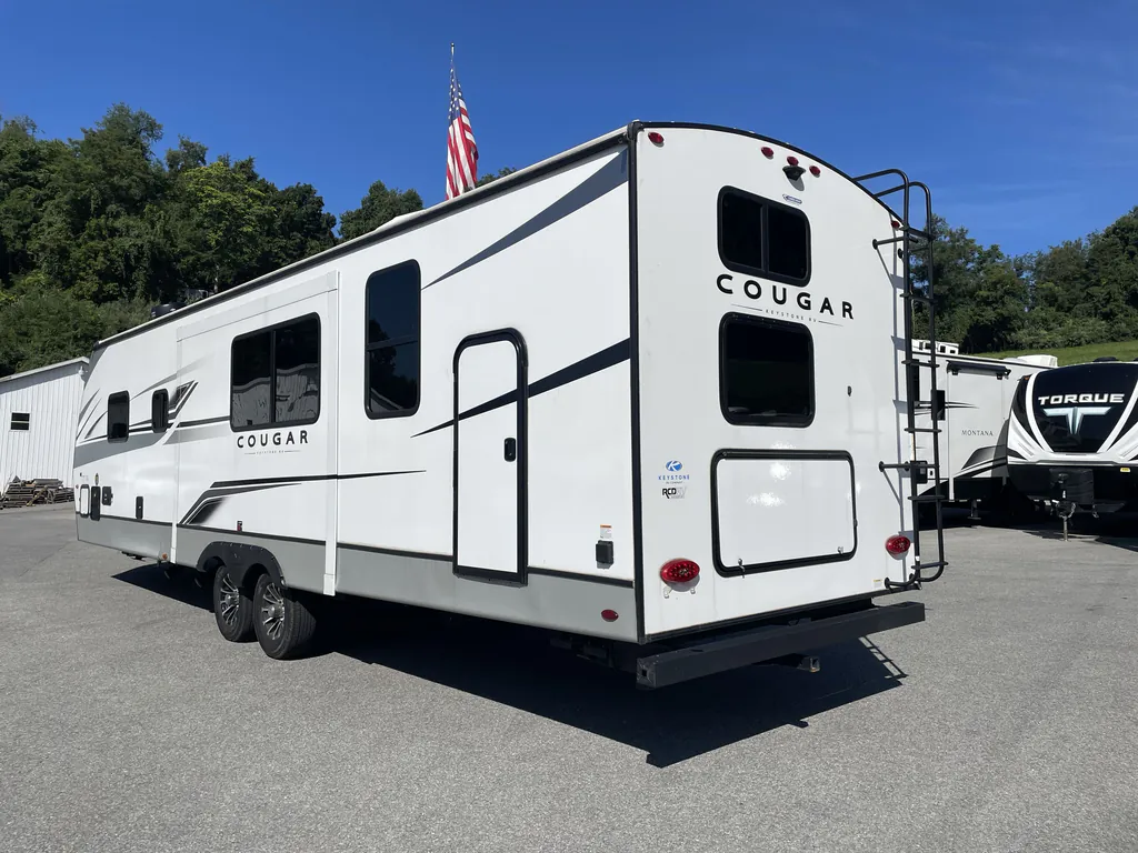 2024 Keystone Cougar Half-Ton 30BHS, Photos photo 6