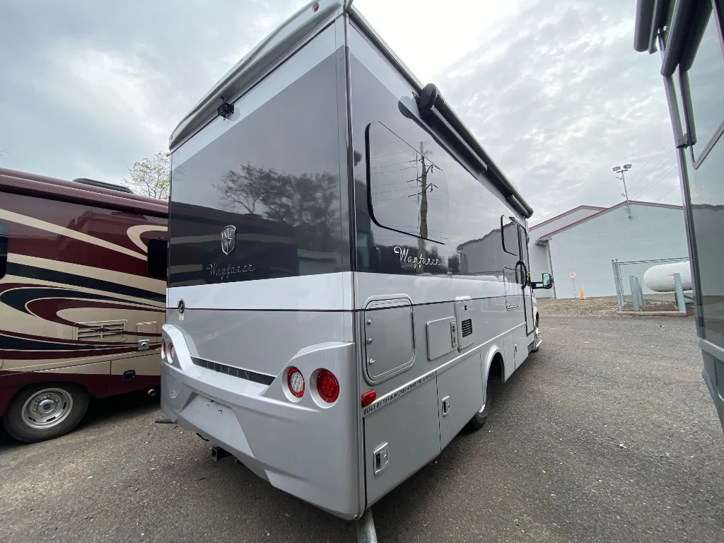 2019 Tiffin Wayfarer 24 TW, Photos photo 10