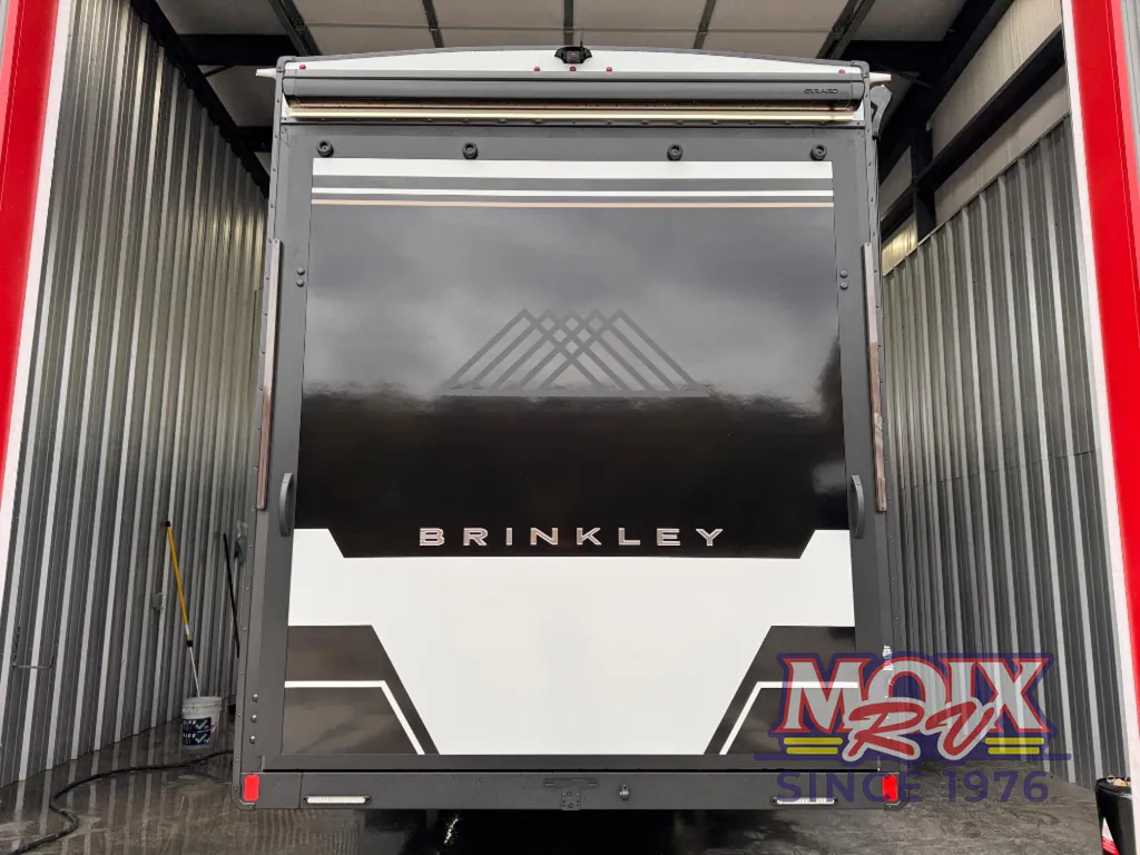 2026 Brinkley Model G 4100, Photos photo 6