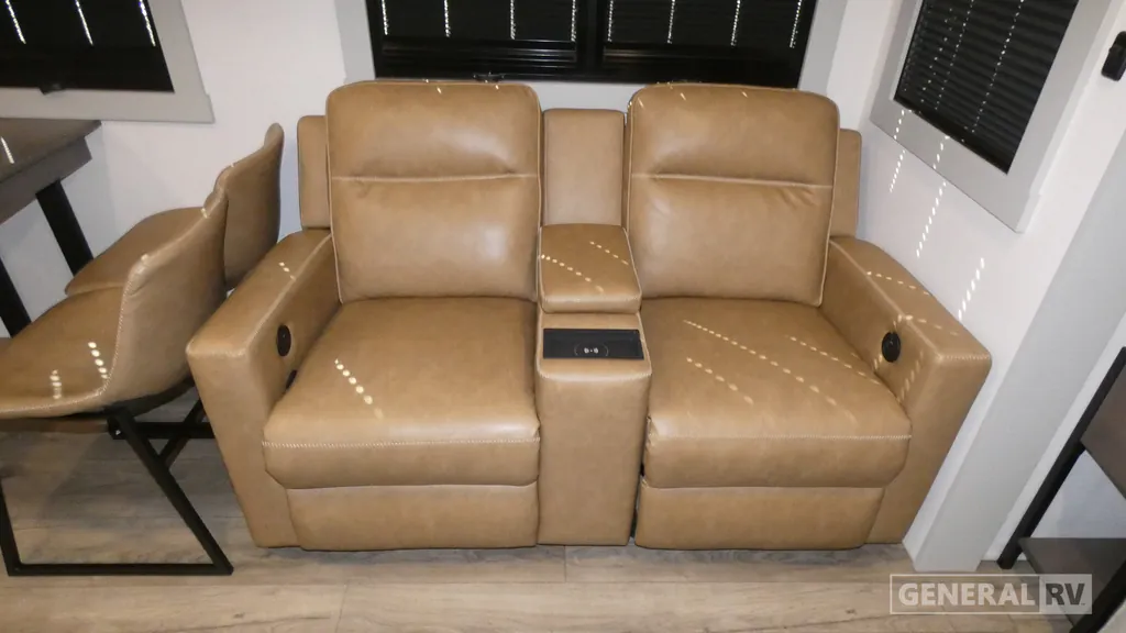2024 Brinkley Model Z 3100, Photos photo 24