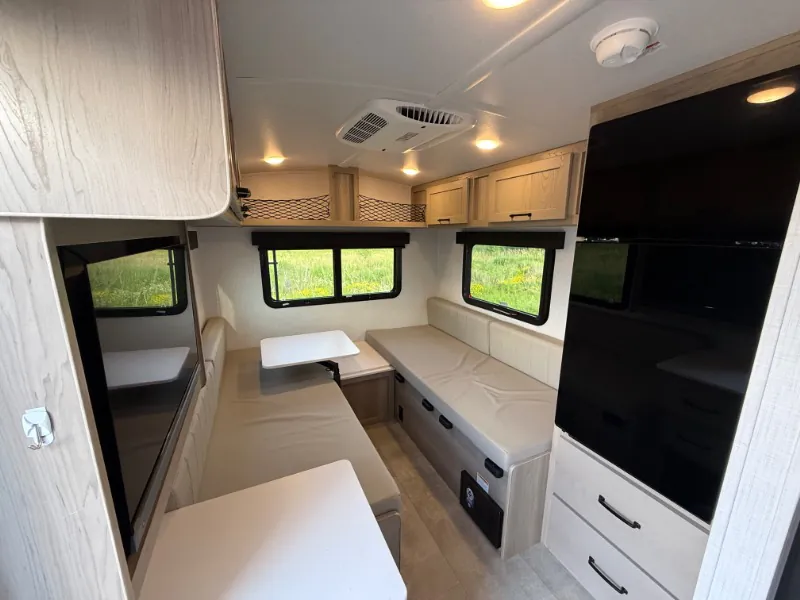 2025 Forest River Rockwood Geo Pro 15TB - Photo 3