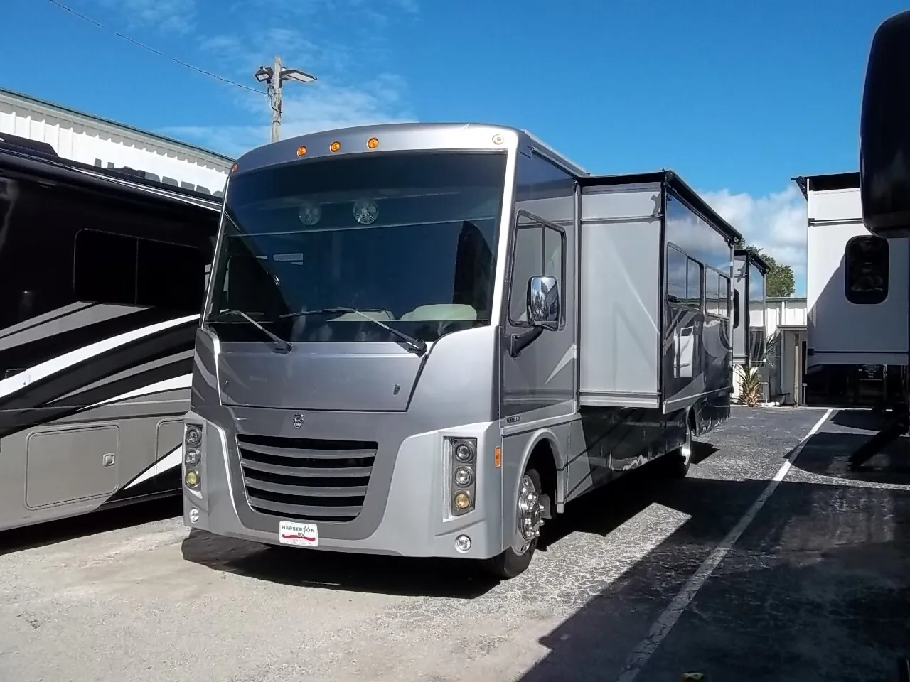 2016 Winnebago Sightseer 36Z - Photo 3