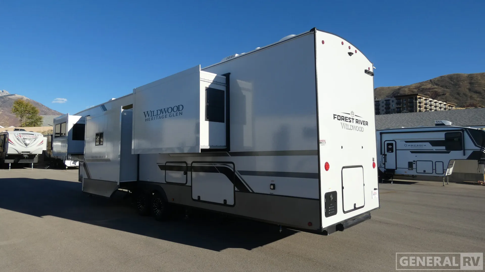 2026 Forest River Wildwood Heritage Glen Elite Series 36FL - Photo 4