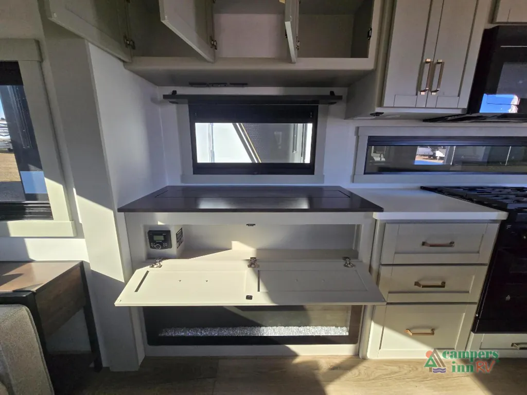 2026 Brinkley Model Z 3600, Photos photo 25