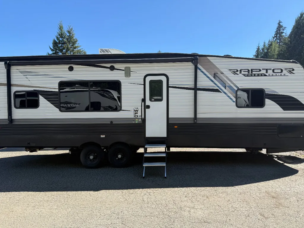 2024 Keystone Carbon 30WFO - Photo 2