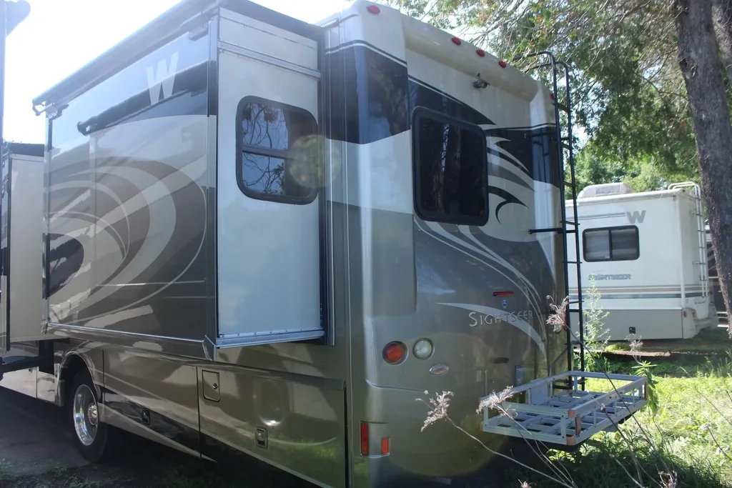 2015 Winnebago Sightseer 35G - Photo 4
