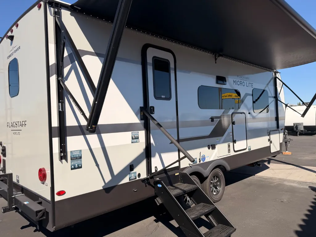 2027 Forest River Flagstaff Micro Lite 25SRB, Photos photo 11