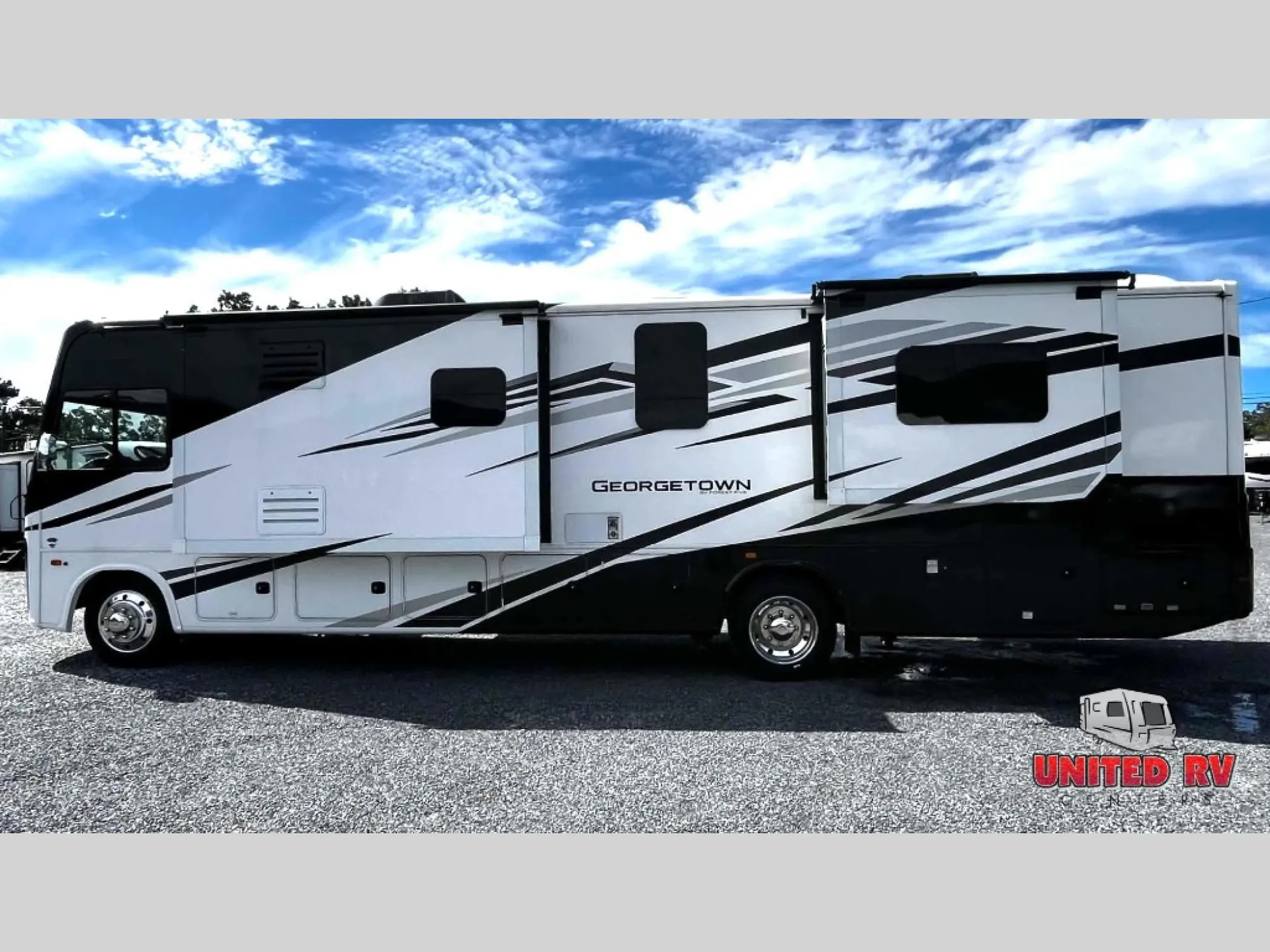 2022 Forest River Georgetown 5 Series GT5 34H5 — Photo 7