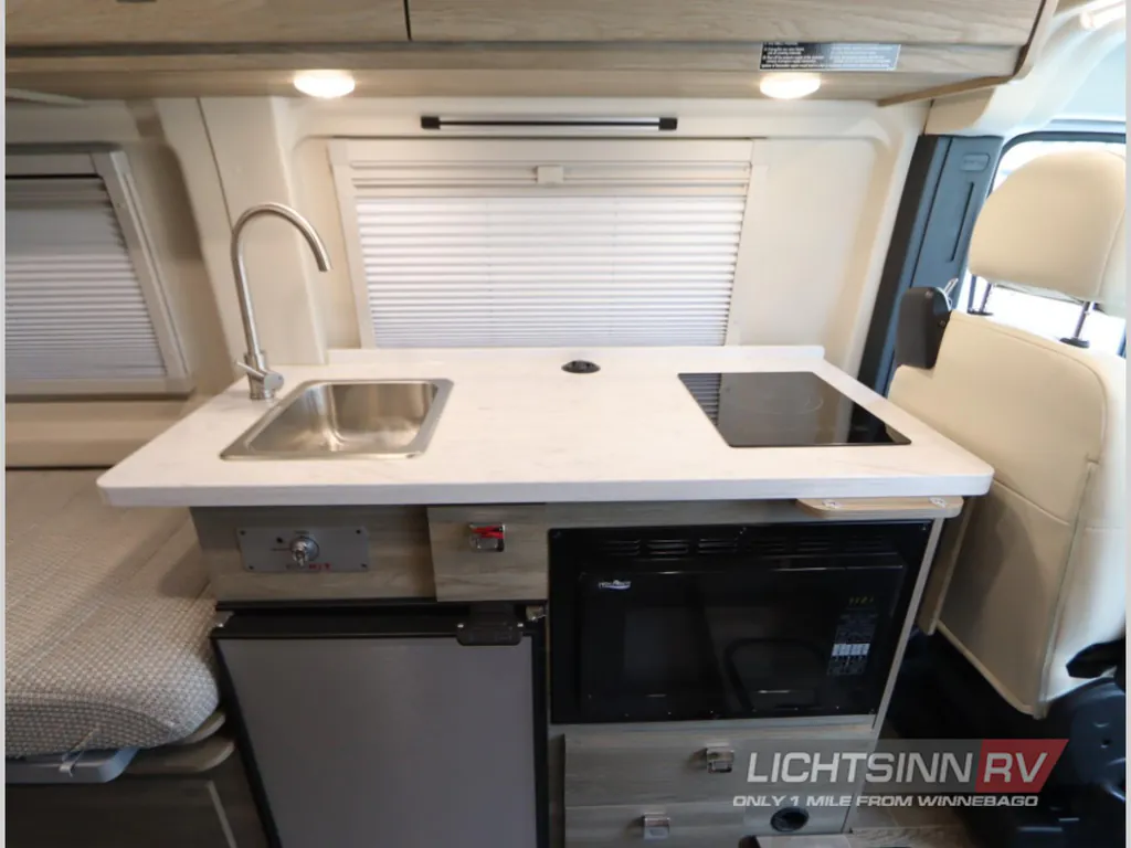 2025 Winnebago Travato 59KL, Photos photo 5