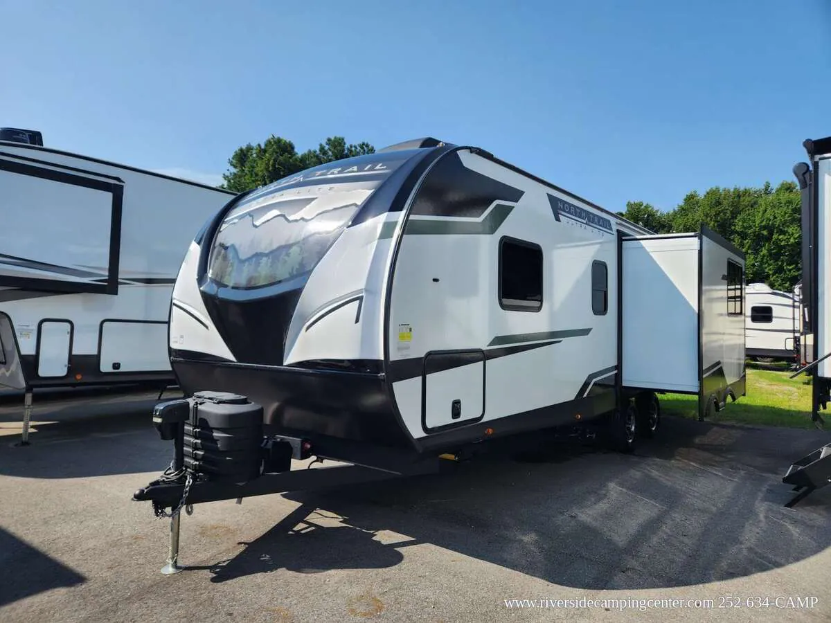 2025 Heartland North Trail Ultra-Lite Travel Trailer 26RLX - Photo 2