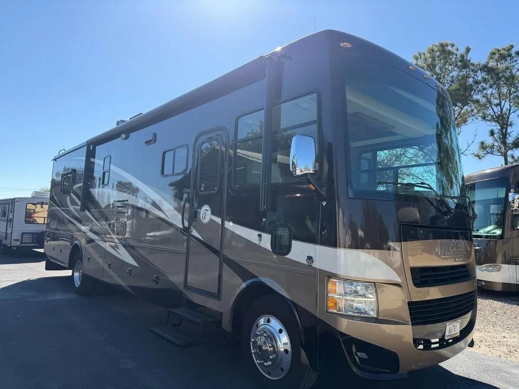 2013 Tiffin Motorhomes Allegro 36 - Main photo