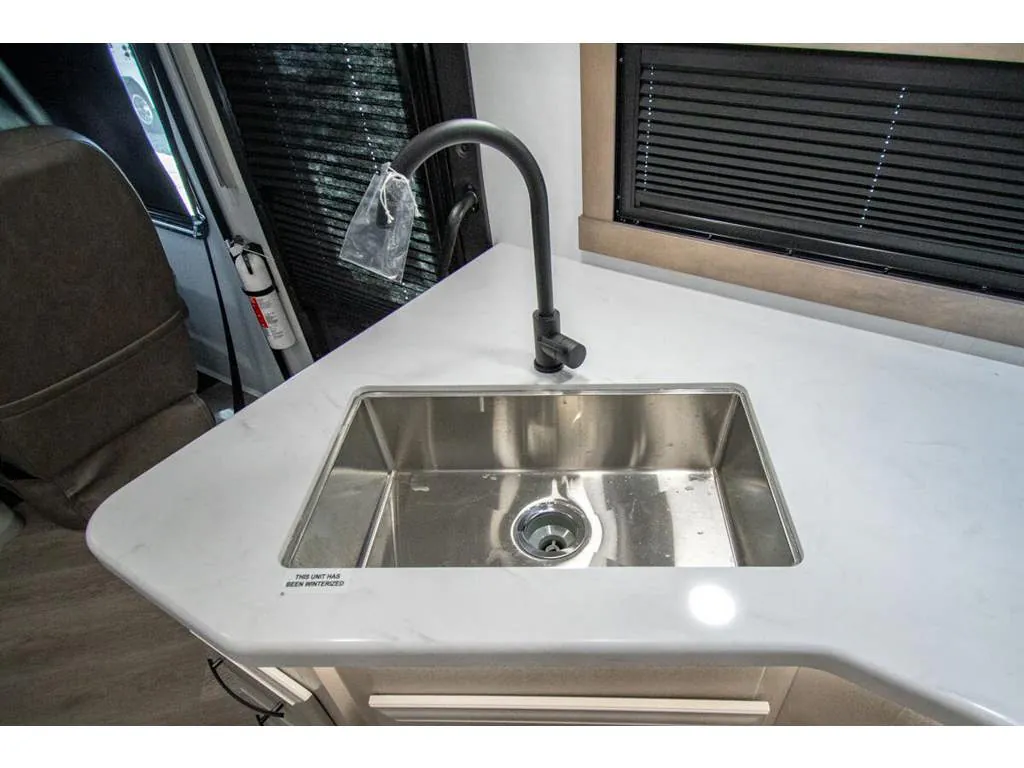 2027 Entegra Coach Emblem 36U, Photos photo 18