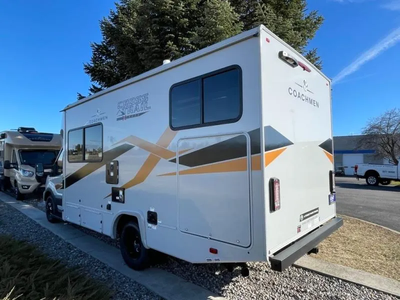 2025 Coachmen Cross Trail EV 20XG - Photo 4