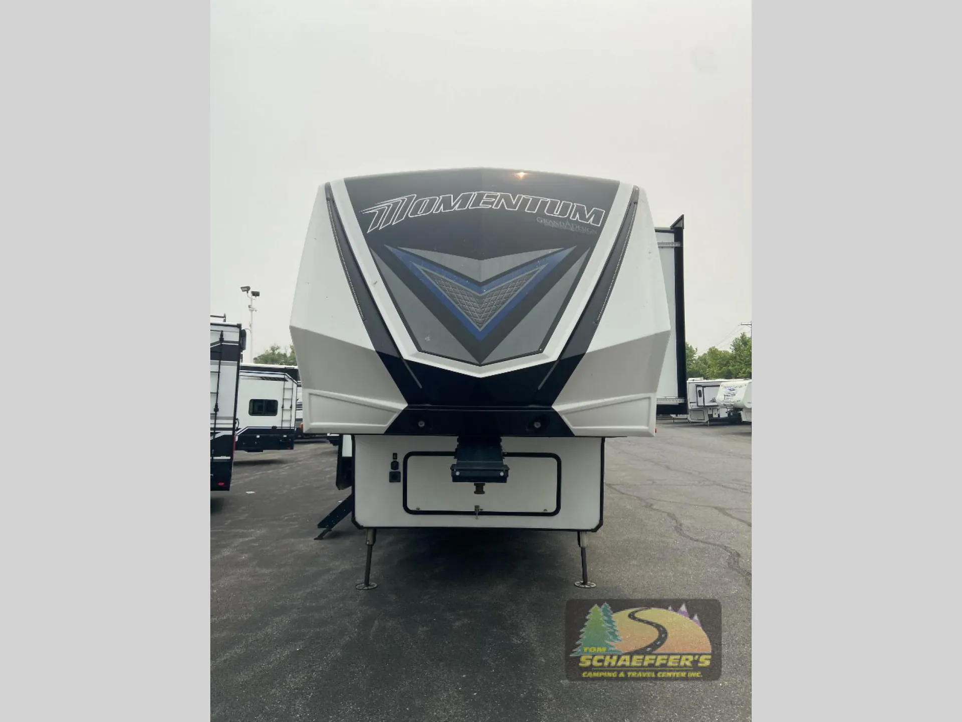 2020 Grand Design Momentum 351M - Photo 2