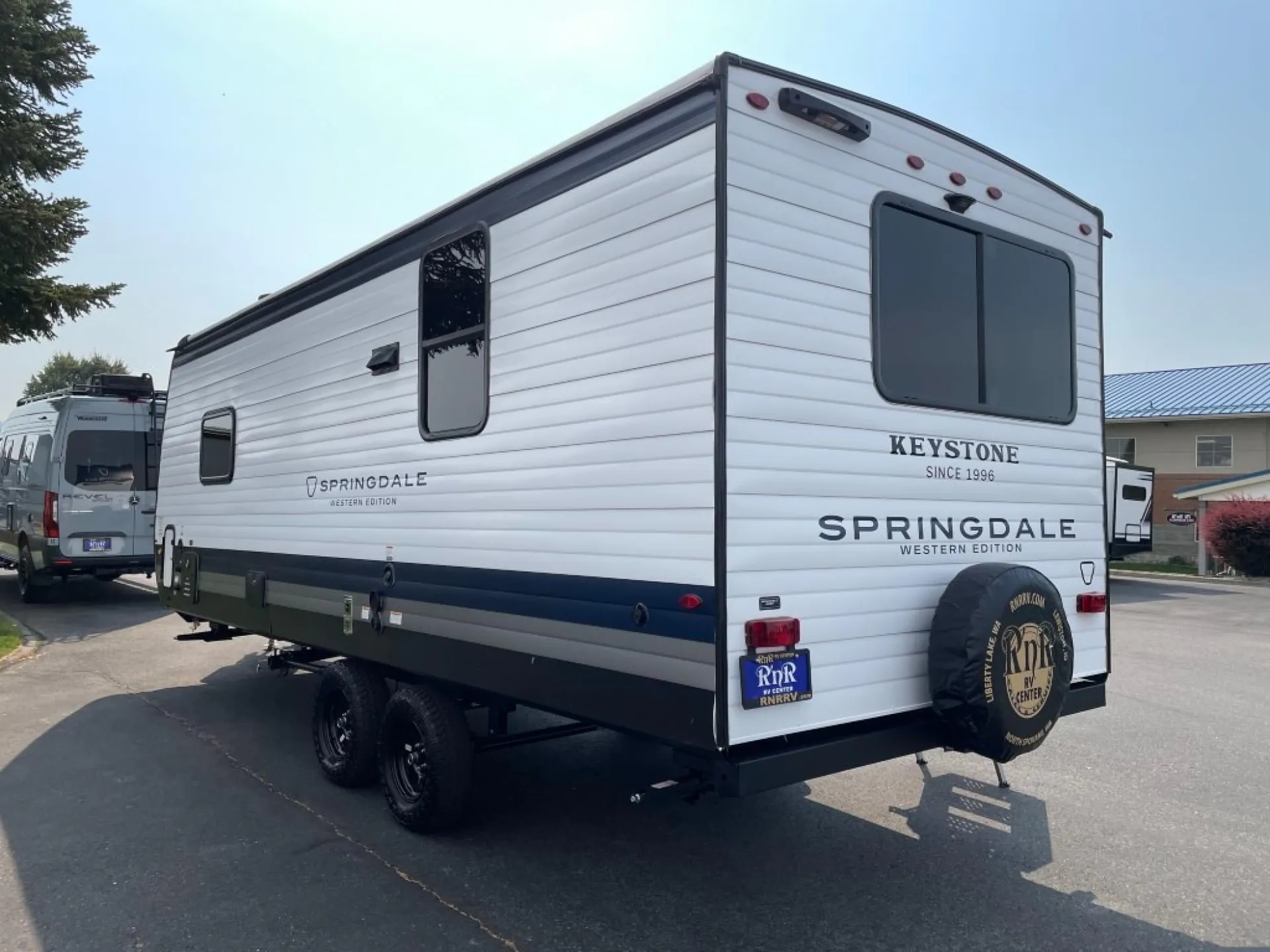2027 Keystone Springdale 2100RLWE - Photo 4