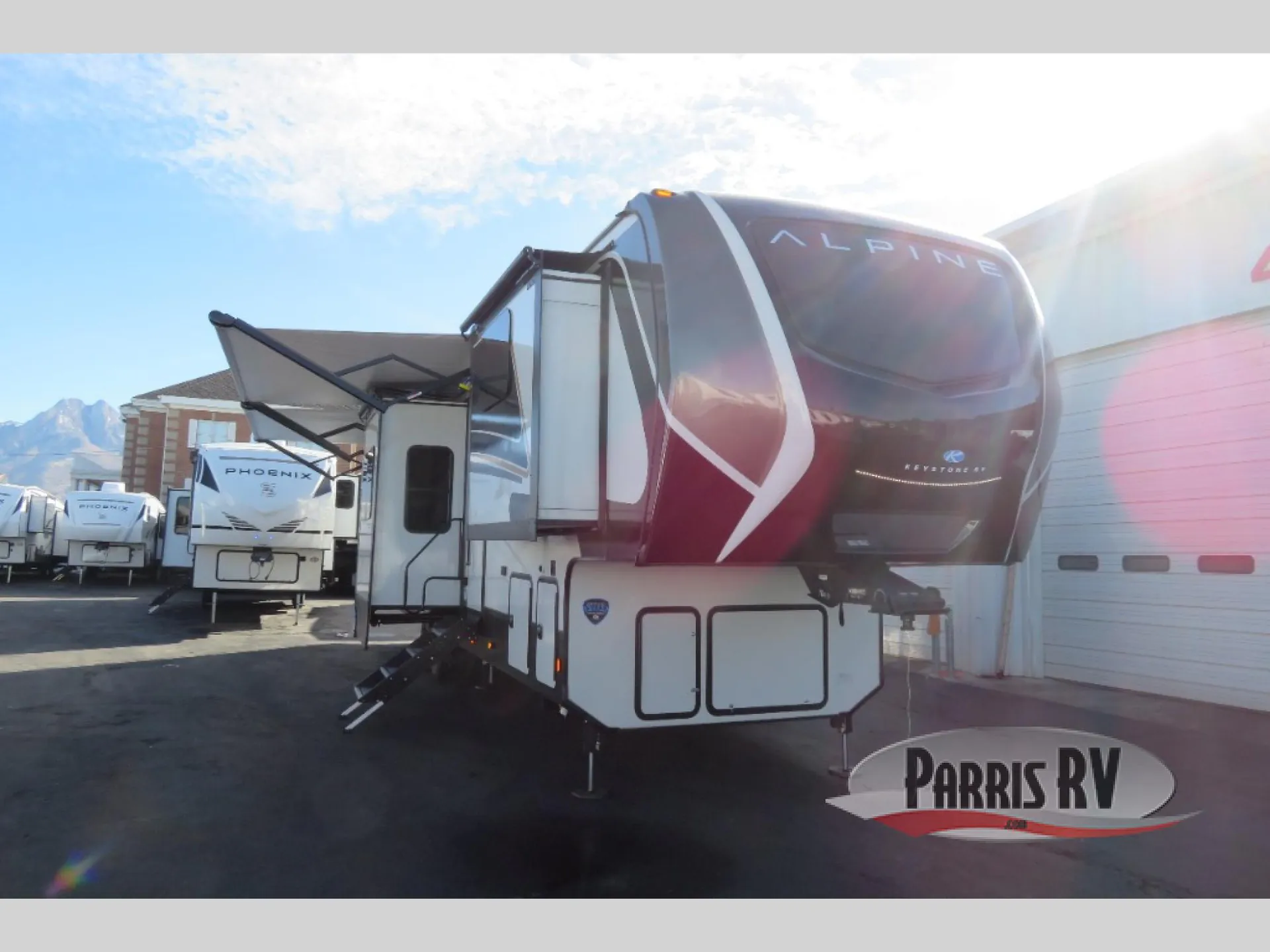 2025 Keystone Alpine 3820FK - Photo 2