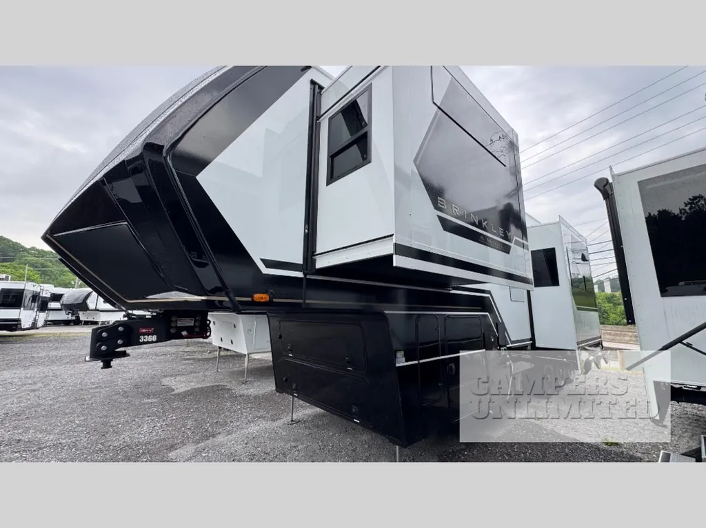 2026 Brinkley Model G 3520, Photos photo 6