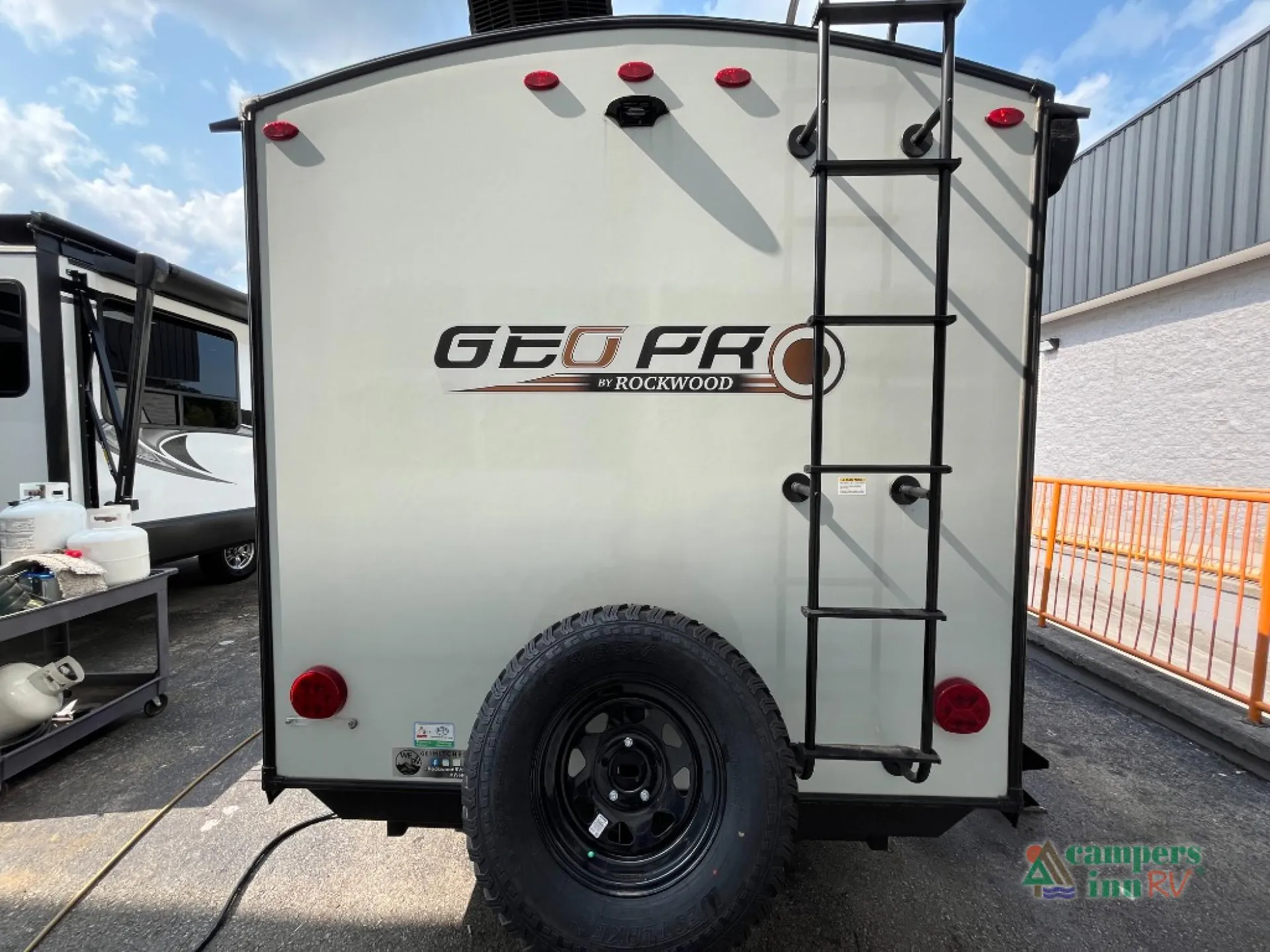 2025 Forest River Rockwood Geo Pro 19FBS — Photo 7