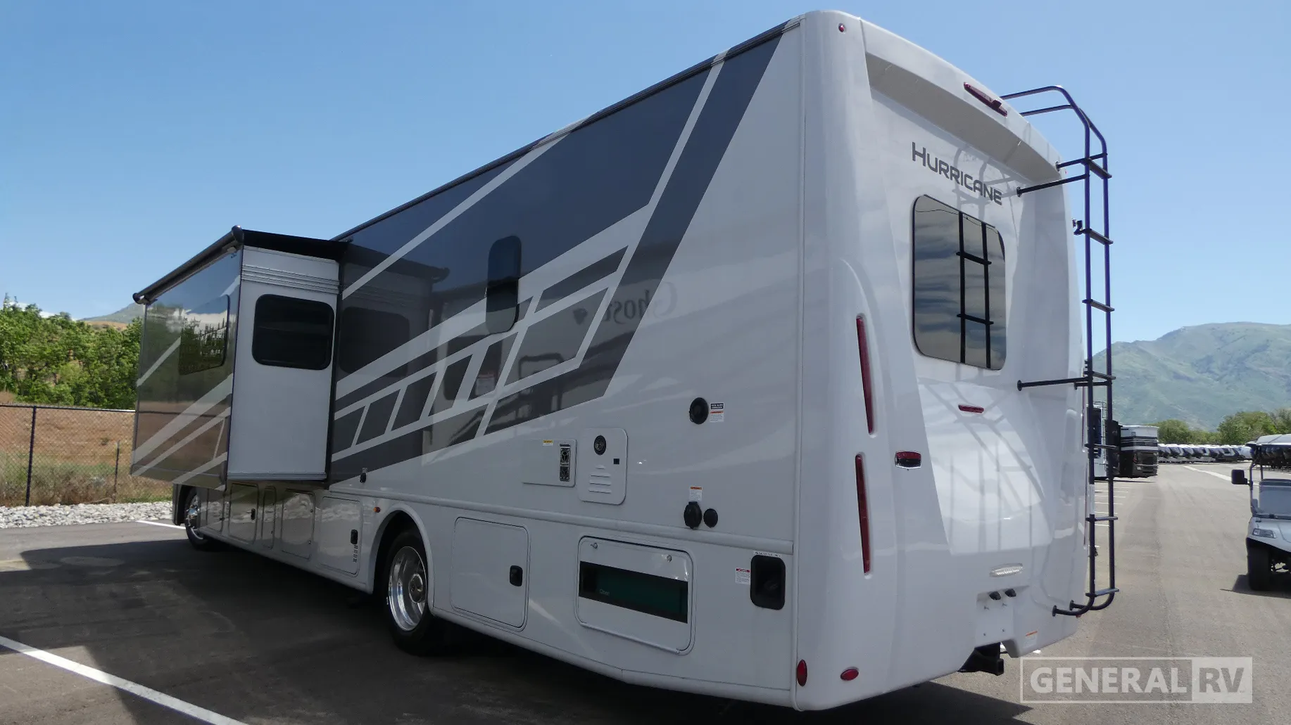 2026 Thor Motor Coach Hurricane 35R - Photo 4