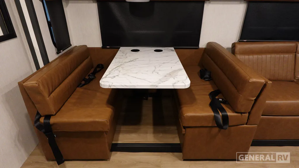 2027 Nexus Maximus 34MX, Photos photo 16
