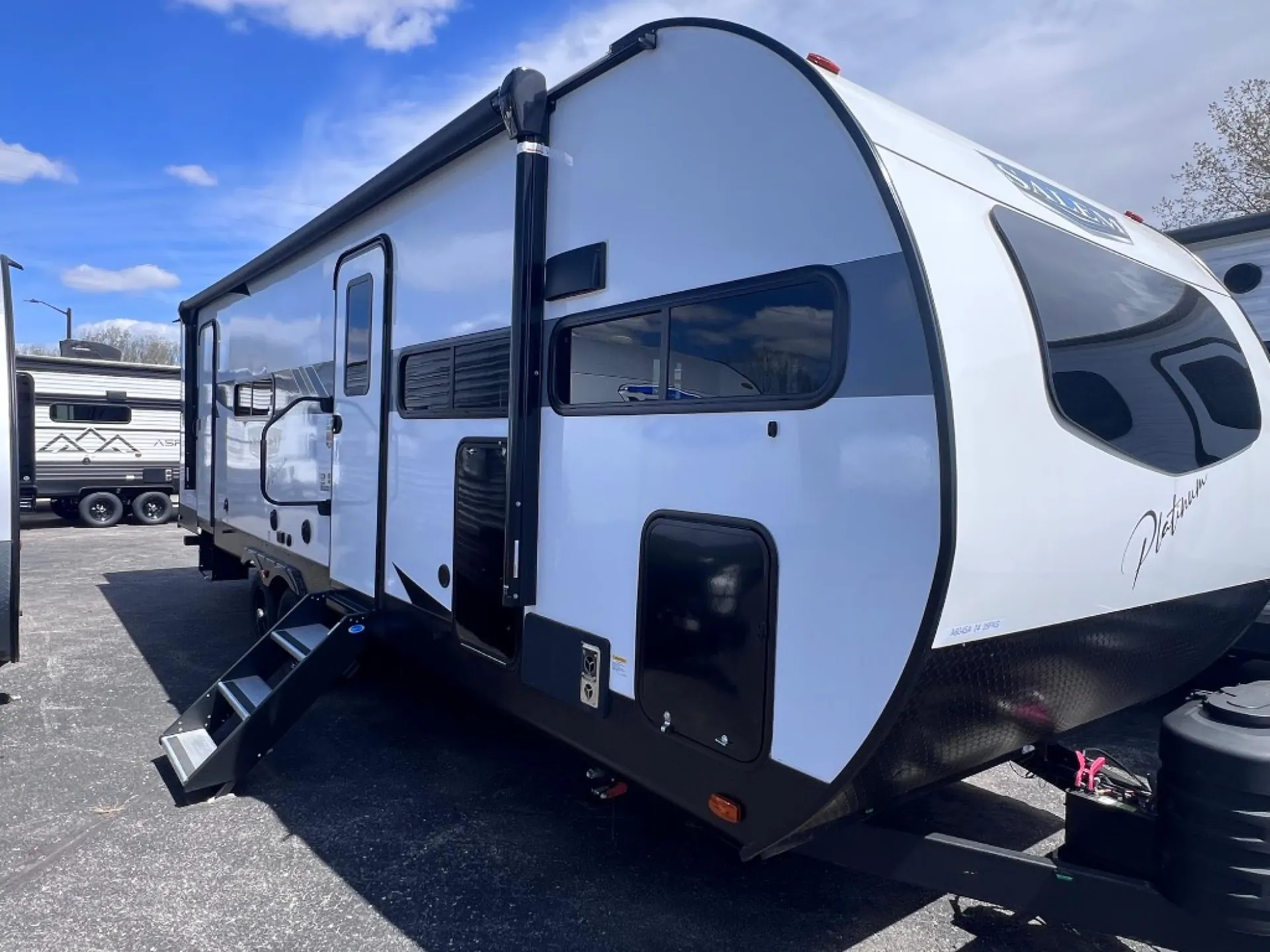2024 Forest River Salem 28FKG dealer photo 1 from Markquart RV