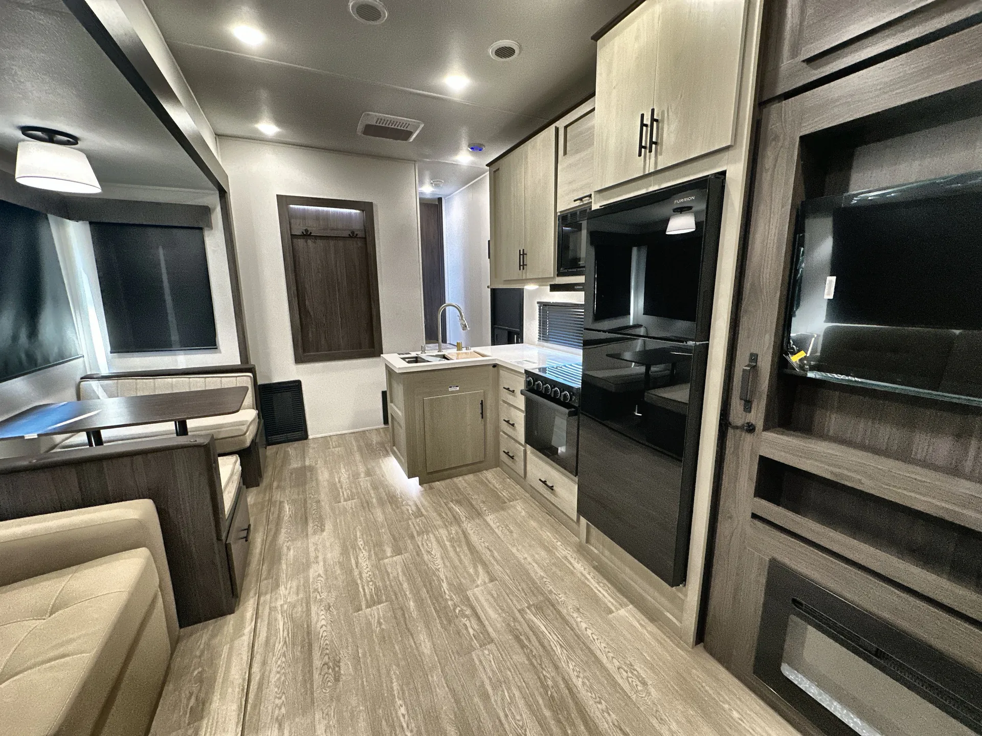 2027 Forest River Arctic Wolf 285OPT — living area main
