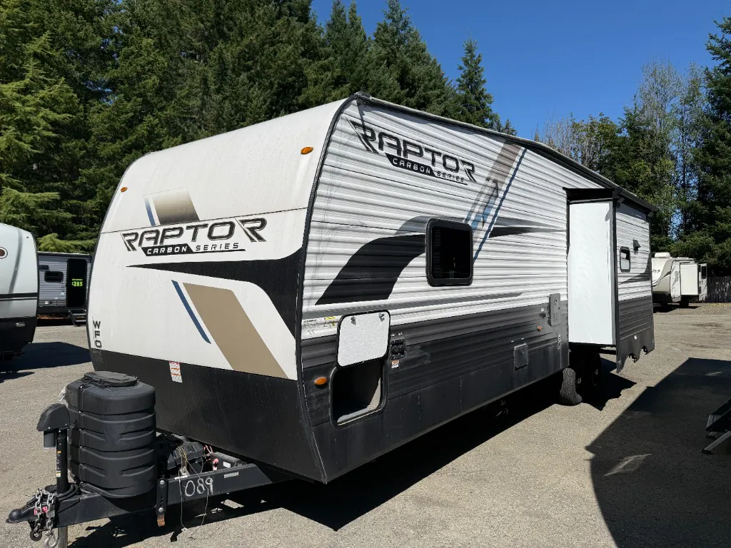 2024 Keystone Carbon 30WFO - Photo 4
