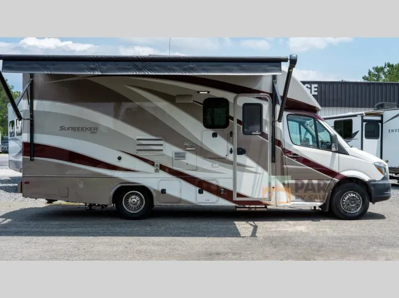 2019 Forest River RV Sunseeker MBS 2400W - Photo 4
