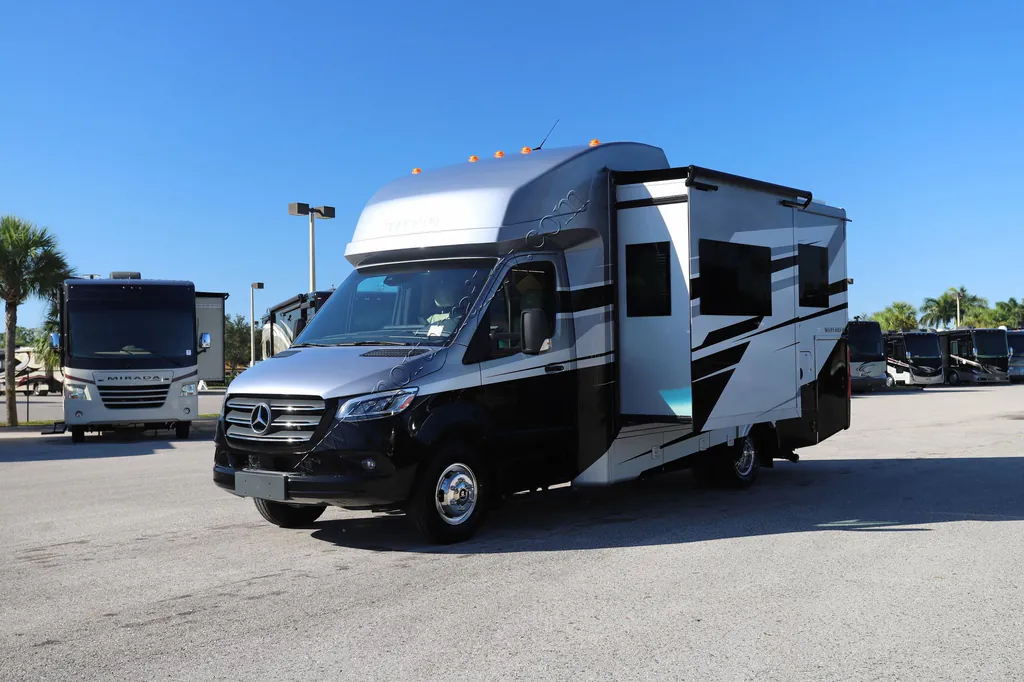 2026 Tiffin Wayfarer 25 XLW, Photos photo 29
