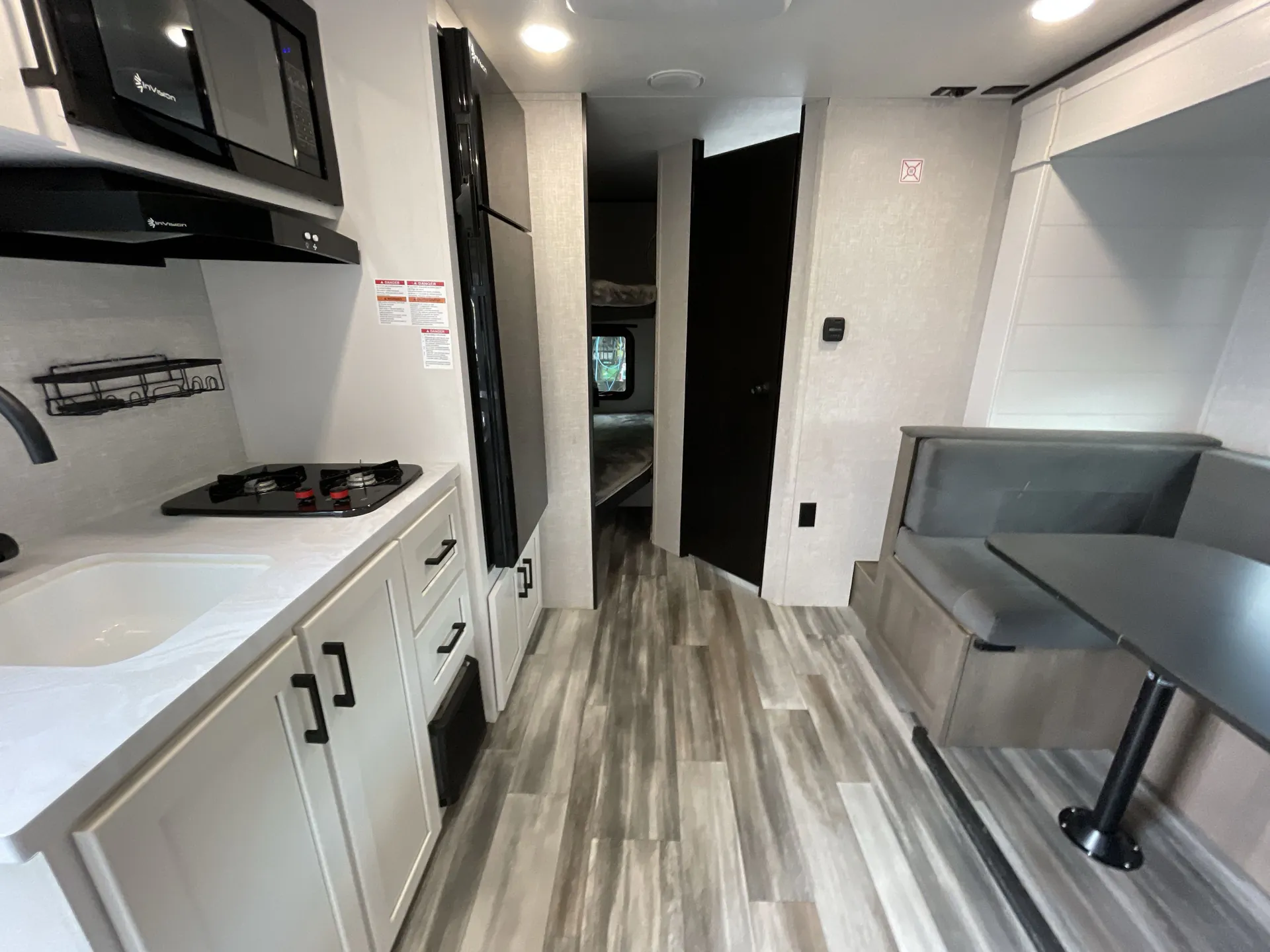 2025 Jayco Jay Flight SLX 197MB — living area main