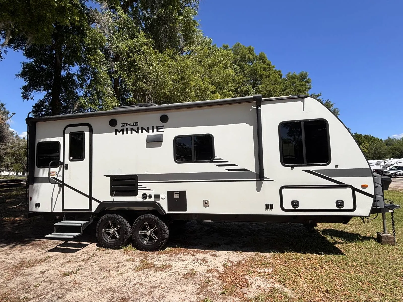 2022 Winnebago Micro Minnie 2225RL - Photo 4