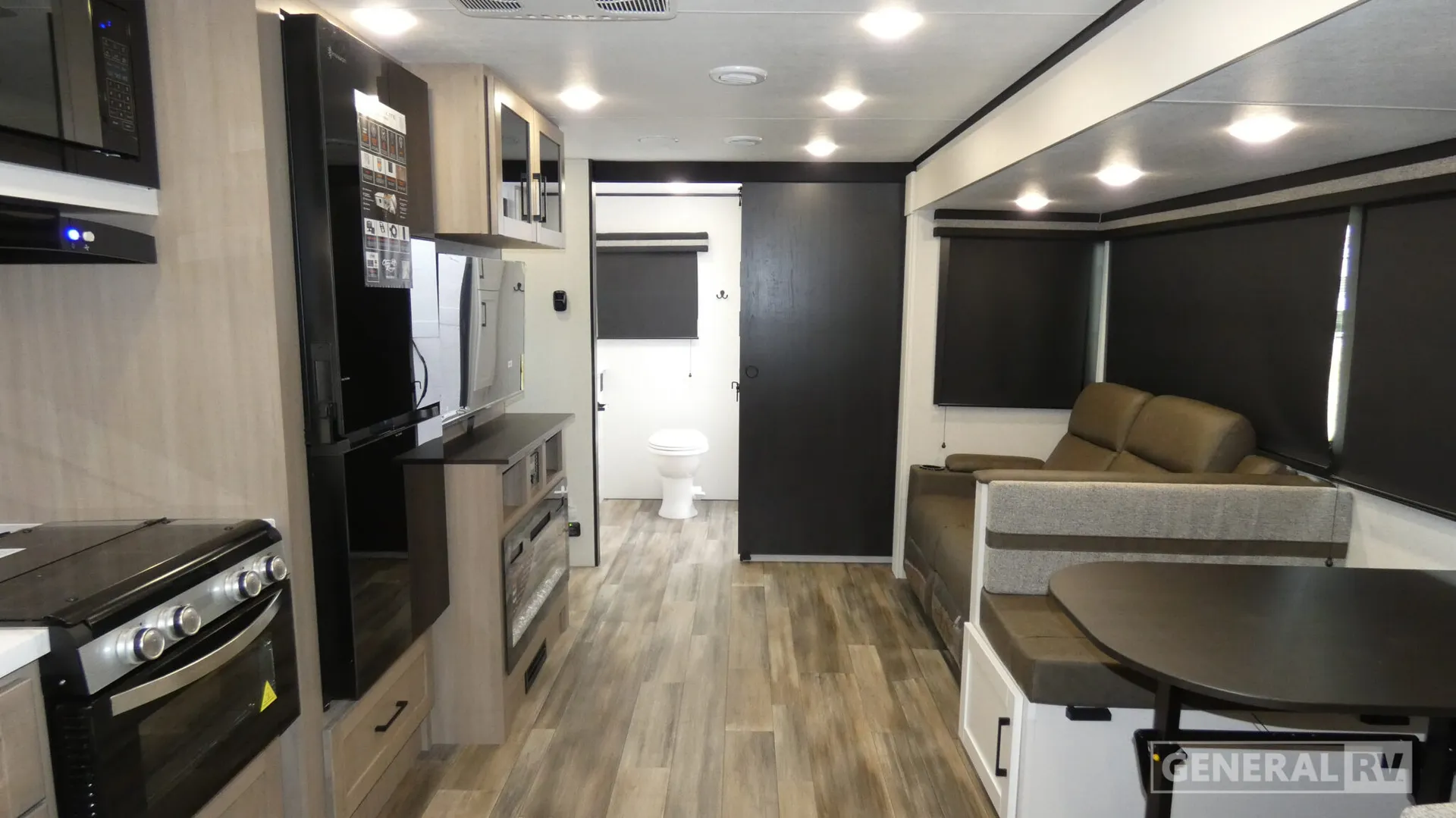 2026 Highland Ridge RV Range Lite 250RBL - Photo 3