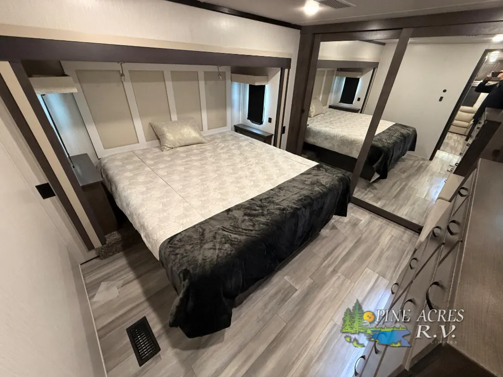 2022 Forest River Cedar Creek Champagne Edition 38EL, Photos photo 32