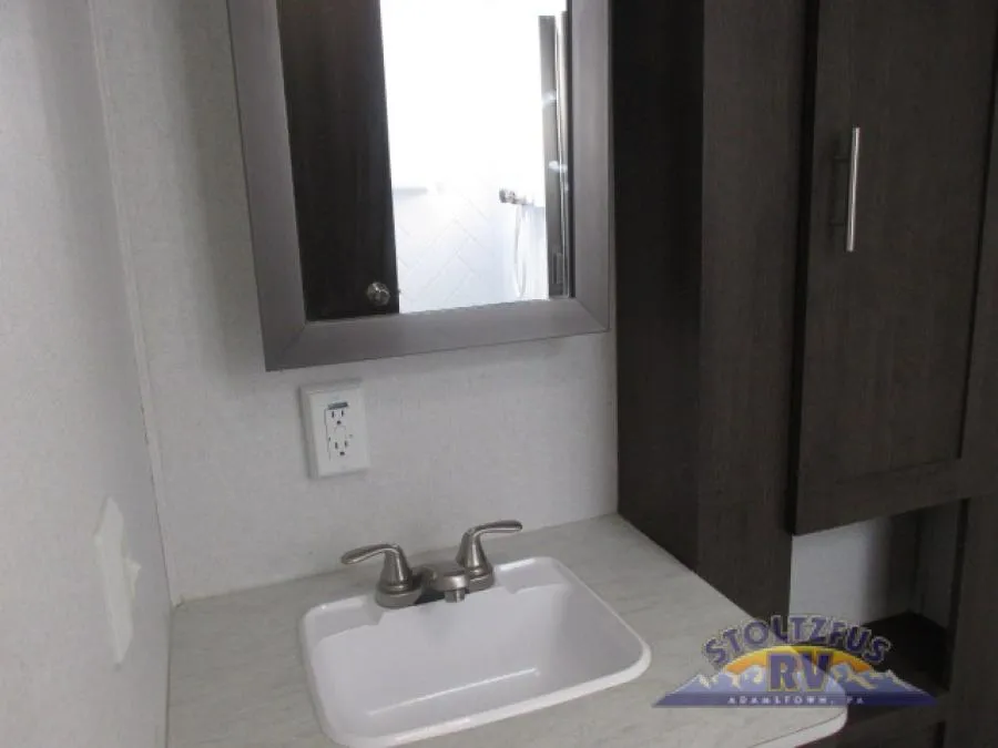 2019 Forest River RV Salem 36BHDS - Photo 4