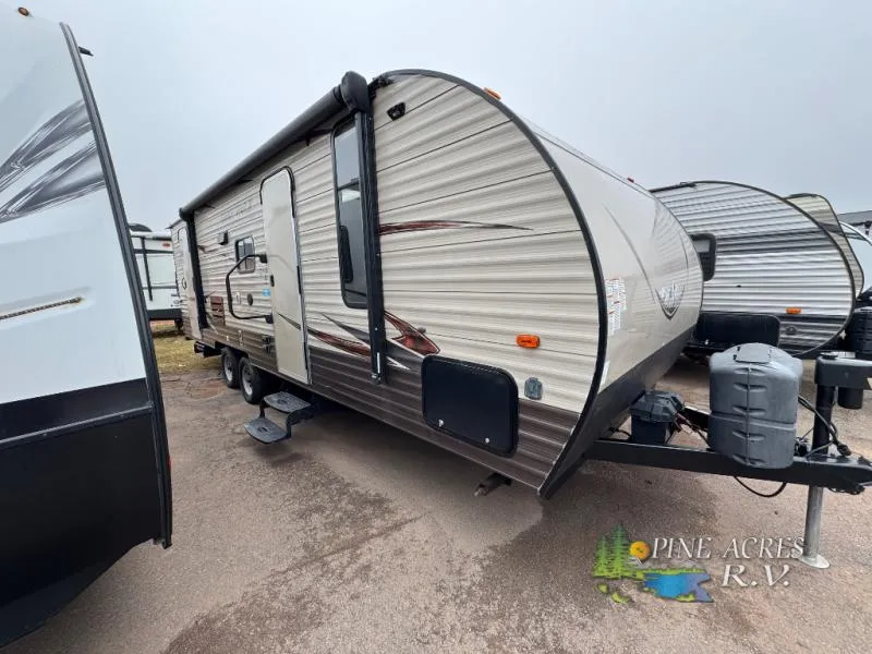 2016 Forest River Cherokee Grey Wolf 23DBH - Photo 2