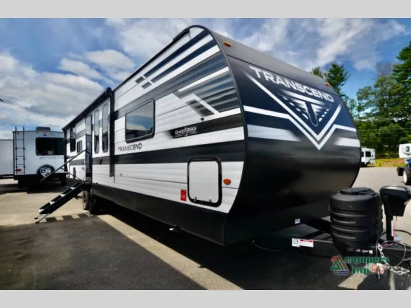 2027 Grand Design Transcend 315RKT - Photo 2